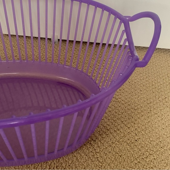 VTG MCM Purple Laundry Basket Retro Mid Century Quality Hard Plastic HTF Handles - Picture 3 of 10